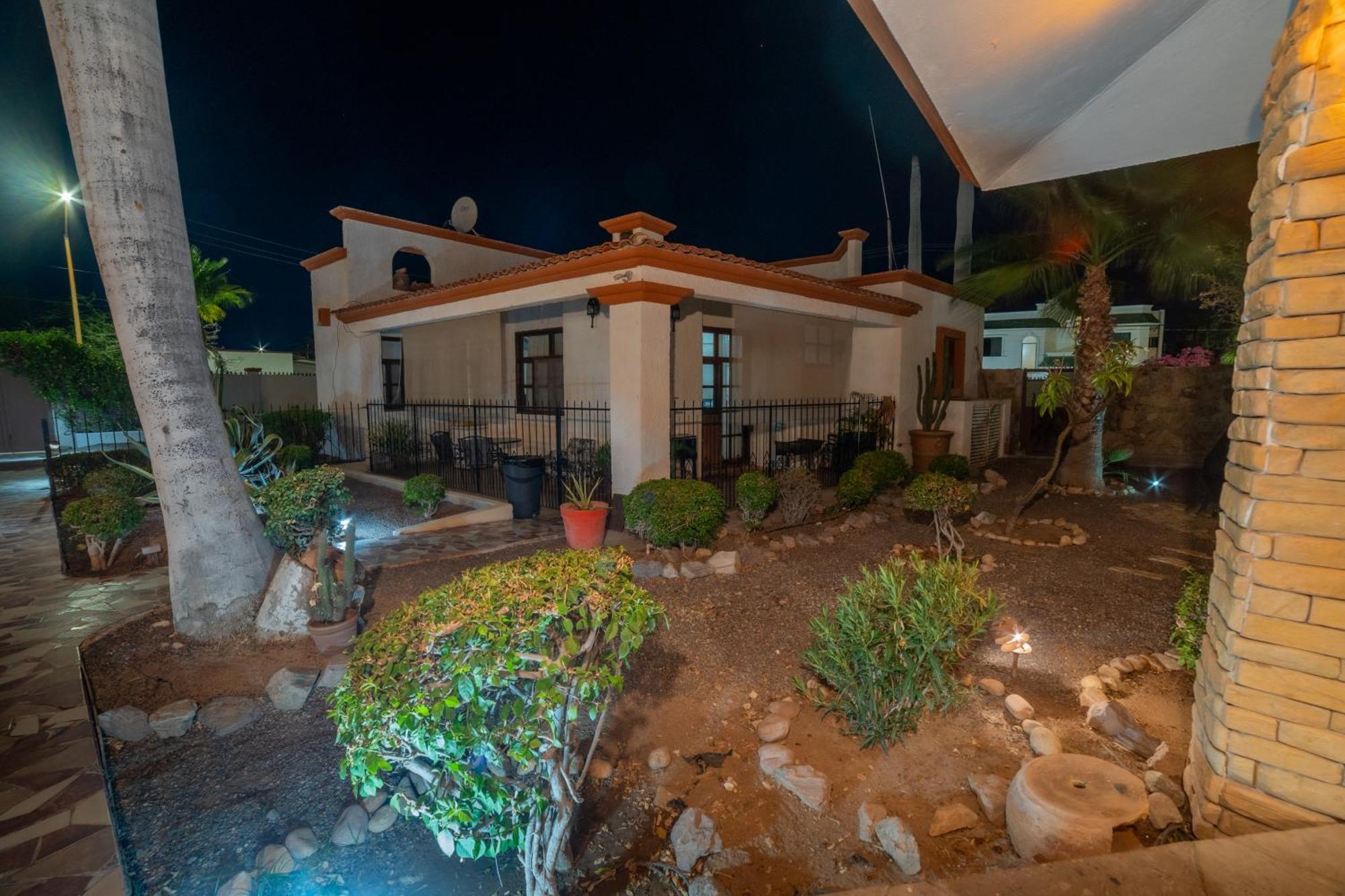 Gobaja Villas 3 Bedroom Ла Пас Екстериор снимка