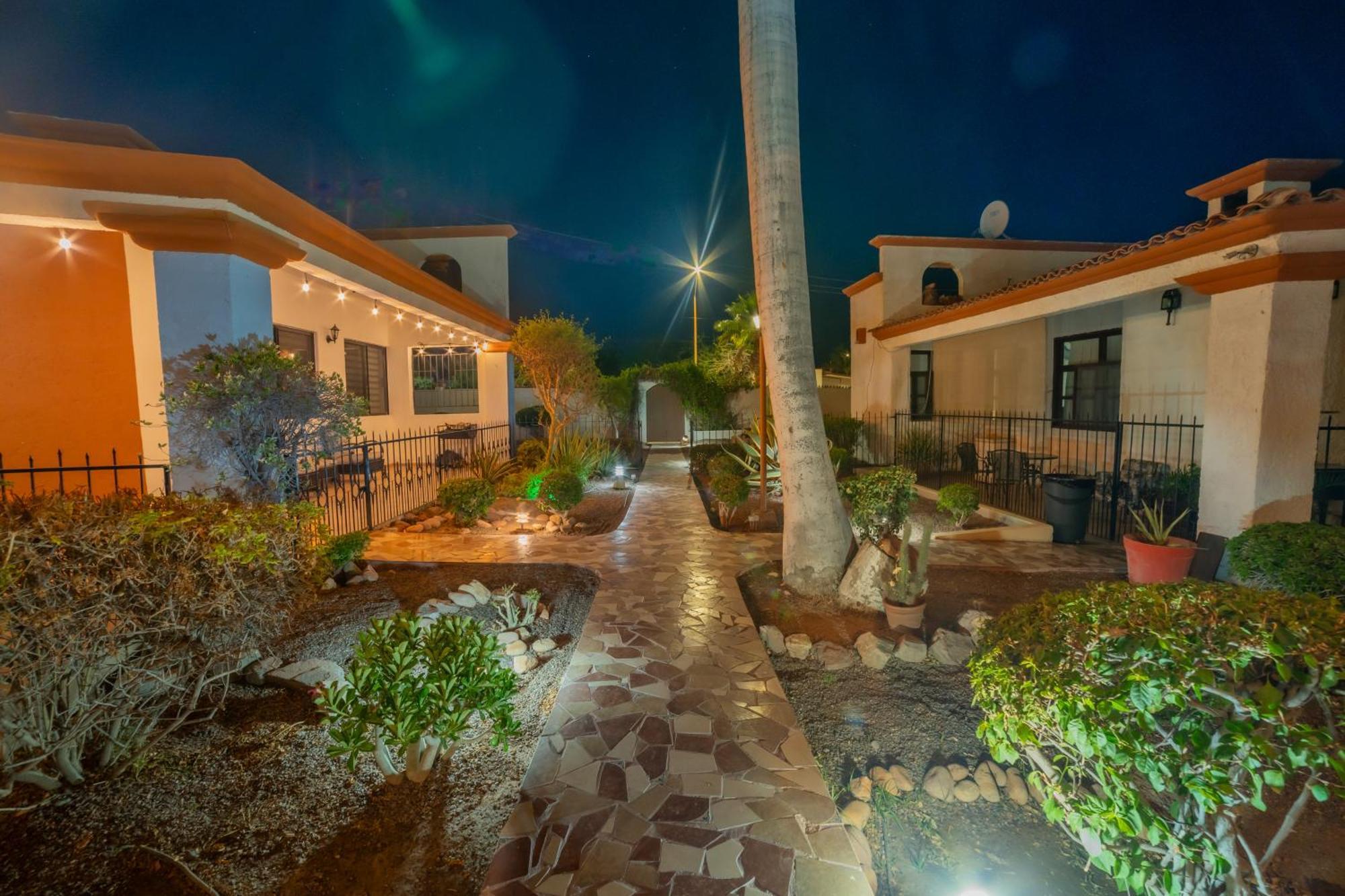 Gobaja Villas 3 Bedroom Ла Пас Екстериор снимка
