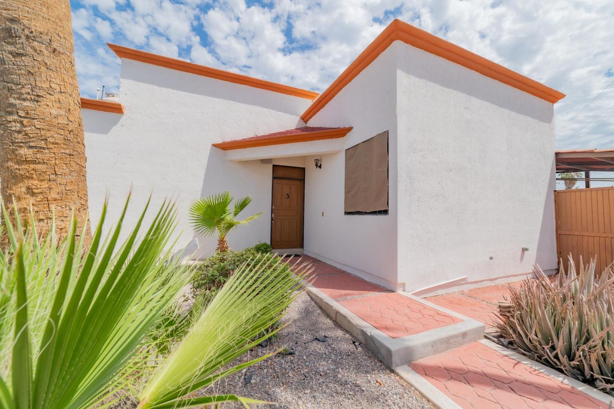Gobaja Villas 3 Bedroom Ла Пас Екстериор снимка